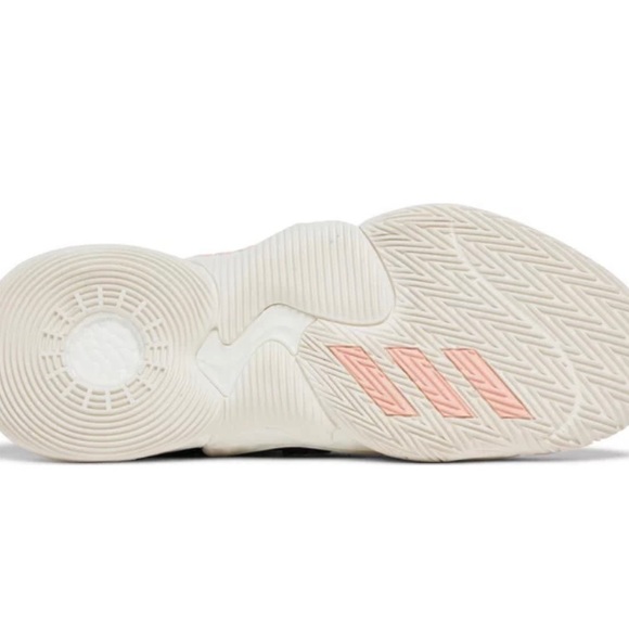 Tre Young 1 NIB - Picture 3 of 5